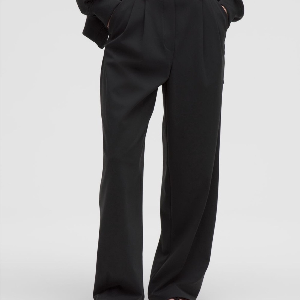 *sold* daydrift  high-rise wide-leg trouser xs lululemon